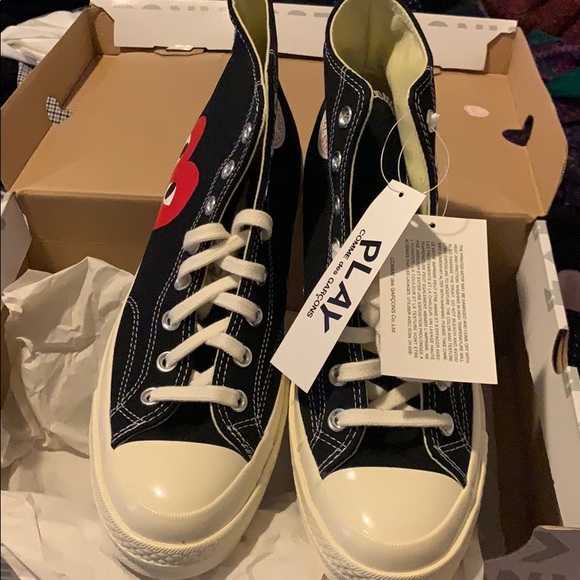 Converse - Picture 1 of 5